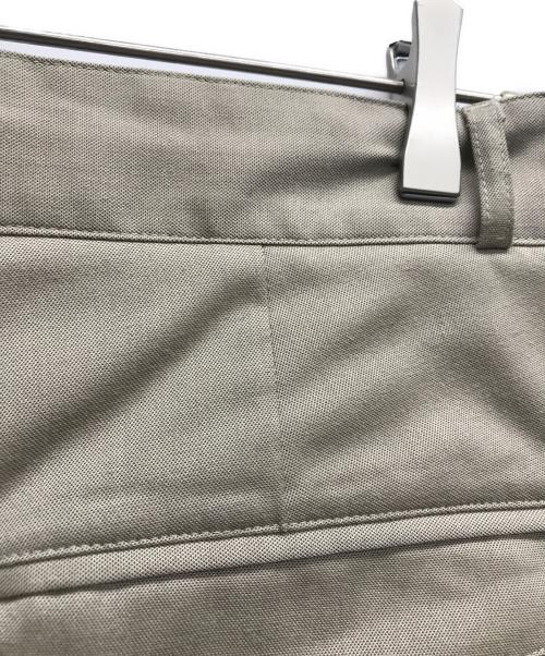 Toironier（トワロニエ）Toironier (トワロニエ) タックワイドパンツ ベージュ サイズ:Freeの古着・服飾アイテム