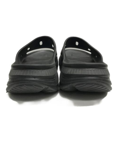 HOKAONEONE（ホカオネオネ）HOKAONEONE (ホカオネオネ) リカバリ―サンダル ブラック サイズ:8の古着・服飾アイテム