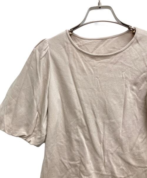 FOXEY（フォクシー）FOXEY (フォクシー) パフスリーブニット ベージュ サイズ:38の古着・服飾アイテム