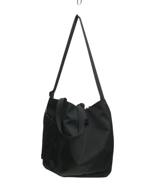 ear PAPILLONNER（イアパピヨネ）ear PAPILLONNER (イアパピヨネ) アジャスタートートバッグ ブラックの古着・服飾アイテム