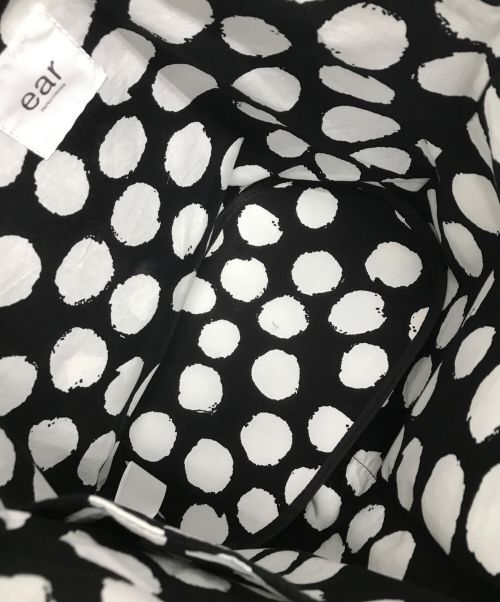ear PAPILLONNER（イアパピヨネ）ear PAPILLONNER (イアパピヨネ) アジャスタートートバッグ ブラックの古着・服飾アイテム