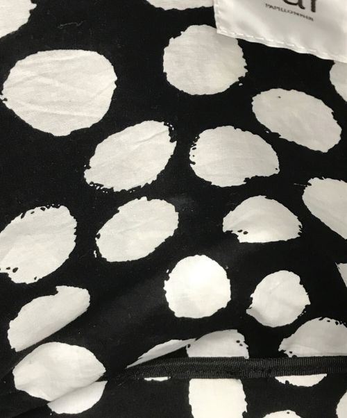 ear PAPILLONNER（イアパピヨネ）ear PAPILLONNER (イアパピヨネ) アジャスタートートバッグ ブラックの古着・服飾アイテム