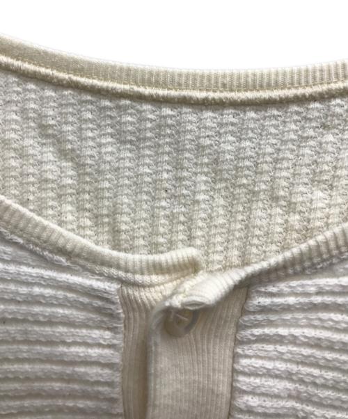 CHAOS（カオス）CHAOS (カオス) バックヘンリーネックプルオーバーカットソー ホワイト サイズ:Freeの古着・服飾アイテム