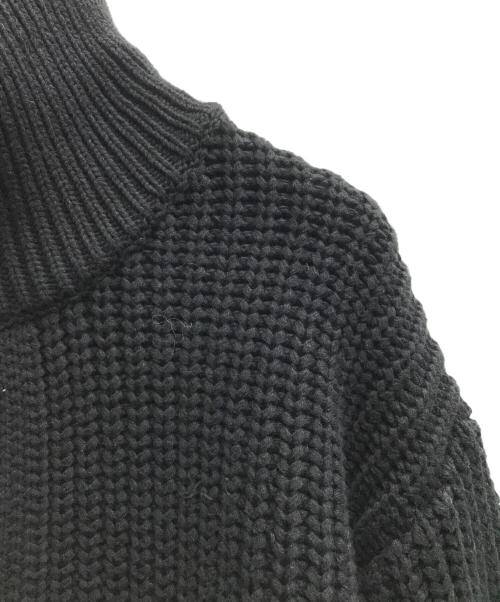 AMAIL（アマイル）AMAIL (アマイル) ハーフジップボリュームスリーブニット ブラック サイズ:Freeの古着・服飾アイテム