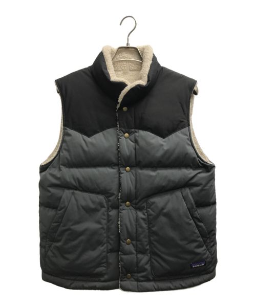 Patagonia（パタゴニア）Patagonia (パタゴニア) Reversible Bivy Down Vest(リバーシブルビビーダウンベスト) グレー サイズ:Mの古着・服飾アイテム