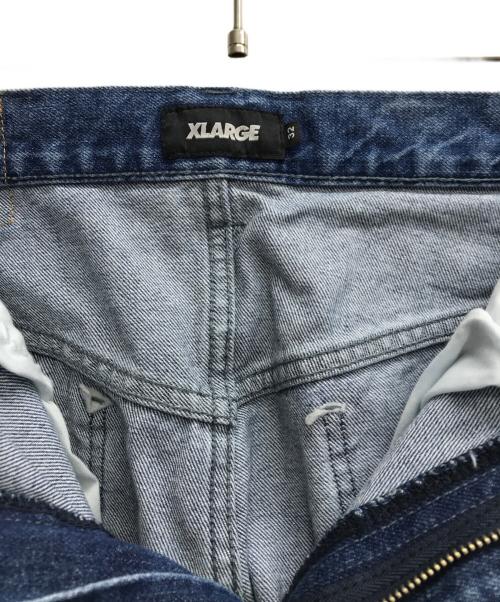X-LARGE（エクストララージ）X-LARGE (エクストララージ) GRAFFITI DENIM PANTS インディゴ サイズ:81cm（W32）の古着・服飾アイテム