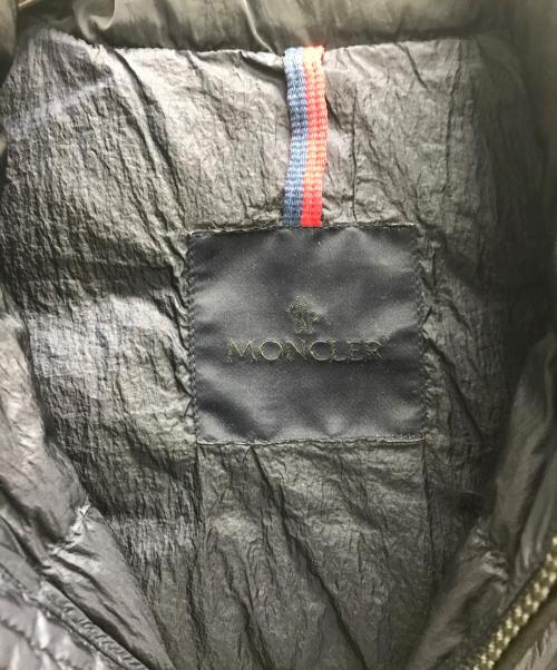 MONCLER（モンクレール）MONCLER (モンクレール) OCTAVIEN ライトダウンジャケット ネイビー サイズ:2の古着・服飾アイテム