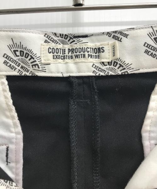 COOTIE PRODUCTIONS（クーティープロダクツ）COOTIE PRODUCTIONS (クーティープロダクツ) センタープレスパンツ ブラック サイズ:Sの古着・服飾アイテム