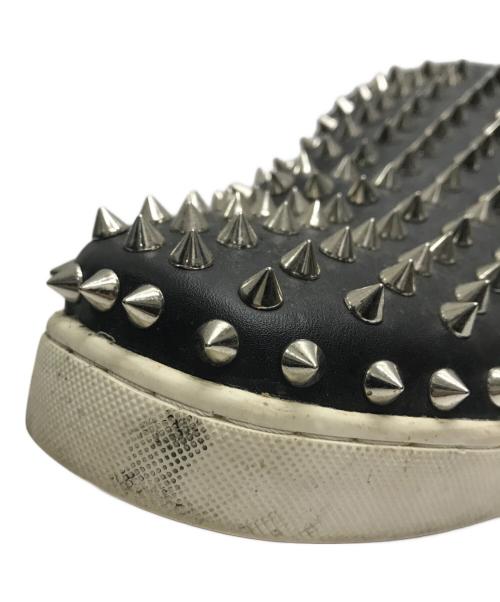 Christian Louboutin（クリスチャン・ルブタン）Christian Louboutin (クリスチャン・ルブタン) スタッズスリッポン ブラック サイズ:不明（実寸サイズをご確認ください）の古着・服飾アイテム