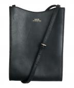 A.P.C.アーペーセー）の古着「JAMIE NECK POUCH」｜ブラック