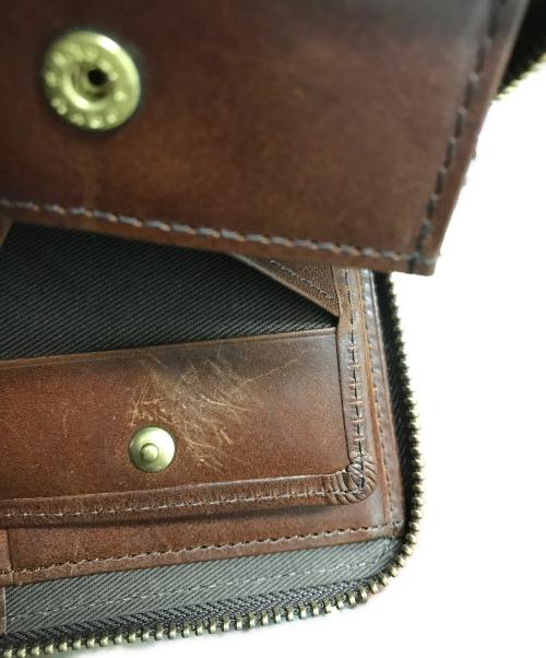 SLOW & CO（スロウ）SLOW & CO (スロウ) herbie mini round wallet(ハービーミニラウンドウォレット) ブラウンの古着・服飾アイテム