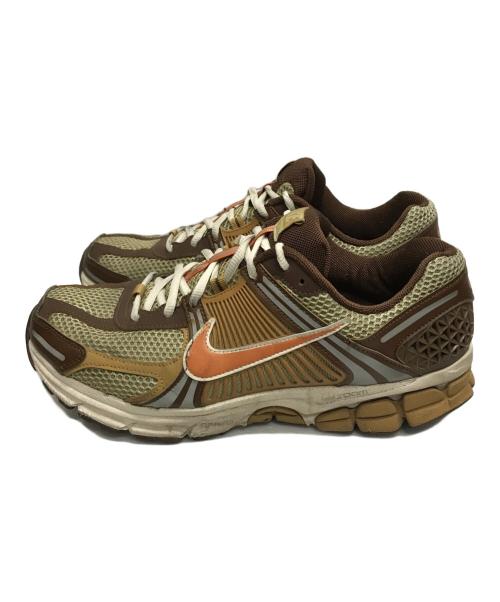 NIKE（ナイキ）NIKE (ナイキ) Zoom Vomero 5 ベージュ×ブラウン サイズ:28の古着・服飾アイテム