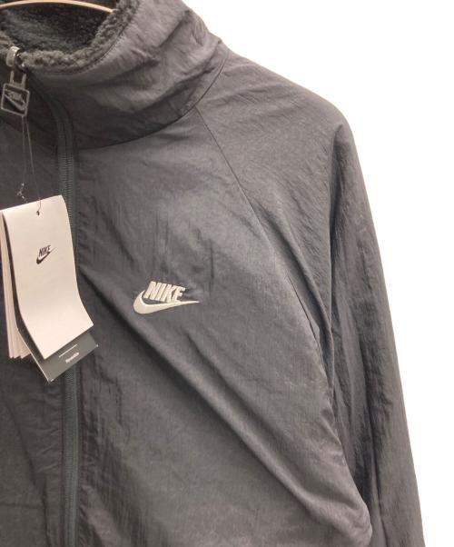 NIKE（ナイキ）NIKE (ナイキ) スウッシュ フルジップ ジャケット ブラック サイズ:L 未使用品の古着・服飾アイテム
