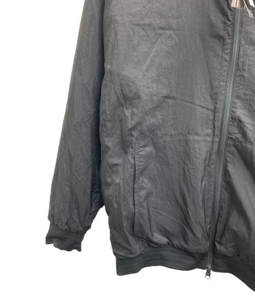 NIKE（ナイキ）NIKE (ナイキ) スウッシュ フルジップ ジャケット ブラック サイズ:L 未使用品の古着・服飾アイテム