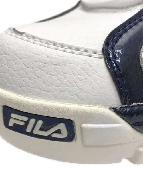 FILA（フィラ）FILA (フィラ) ハイカットスニーカー ホワイト サイズ:42 1/2の古着・服飾アイテム