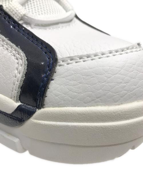 FILA（フィラ）FILA (フィラ) ハイカットスニーカー ホワイト サイズ:42 1/2の古着・服飾アイテム