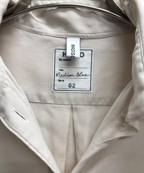 MADISON BLUE（マディソンブルー）MADISON BLUE (マディソンブルー) HIGH COLLAR MADAME SHIRT(ハイカラーマダムシャツ) ベージュ サイズ:02の古着・服飾アイテム