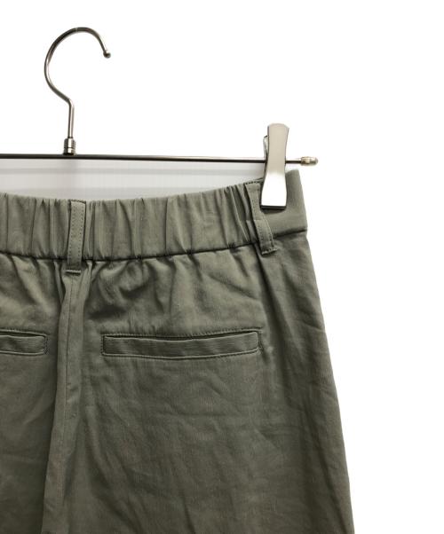 UNTITLED（アンタイトル）UNTITLED (アンタイトル) リネンテーパードパンツ グレー サイズ:1の古着・服飾アイテム