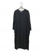 evam eva vieエヴァムエヴァ ヴィー）の古着「ドロップショルダーVネックワンピース」｜ブラック