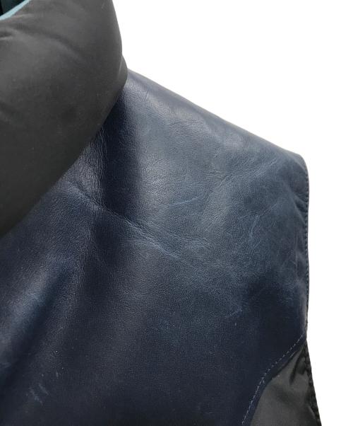 Rocky Mountain FeatherBed（ロッキーマウンテンフェザーベッド）Rocky Mountain FeatherBed (ロッキーマウンテンフェザーベッド) WAREHOUSE (ウエアハウス) WH DOWN VEST(WHダウンベスト) ブラック×ネイビー サイズ:38の古着・服飾アイテム