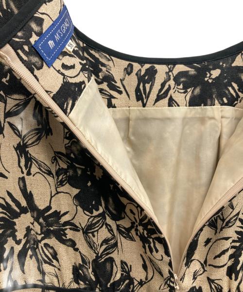 M'S GRACY（エムズグレイシー）M'S GRACY (エムズグレイシー) ボタニカルワンピース ブラック×ベージュ サイズ:38の古着・服飾アイテム