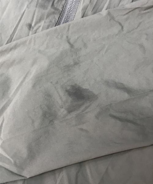 F.C.R.B.（エフシーレアルブリストル）F.C.R.B. (エフシーレアルブリストル) STRETCH LIGHT WEIGHT HOODED BLOUSON オリーブ サイズ:Lの古着・服飾アイテム