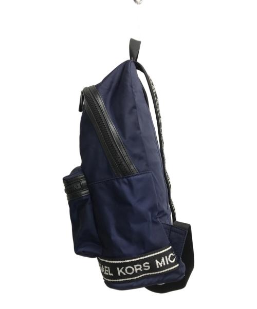 MICHAEL KORS（マイケル・コース）MICHAEL KORS (マイケルコース) Kent Sport Backpack ネイビーの古着・服飾アイテム