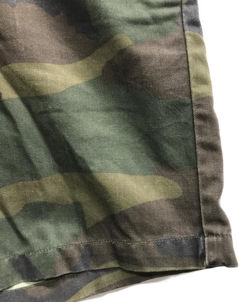 SUPREME（シュプリーム）Supreme (シュプリーム) Work Short Woodland Camo グリーン サイズ:30の古着・服飾アイテム