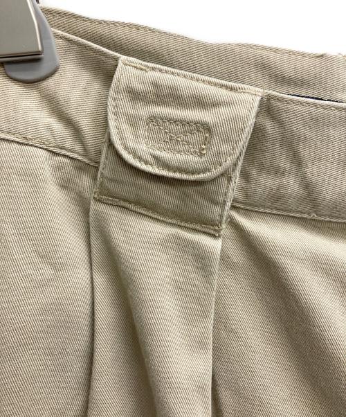 WOOLRICH（ウールリッチ）WOOLRICH (ウールリッチ) カーゴパンツ ベージュ サイズ:SIZE 38の古着・服飾アイテム