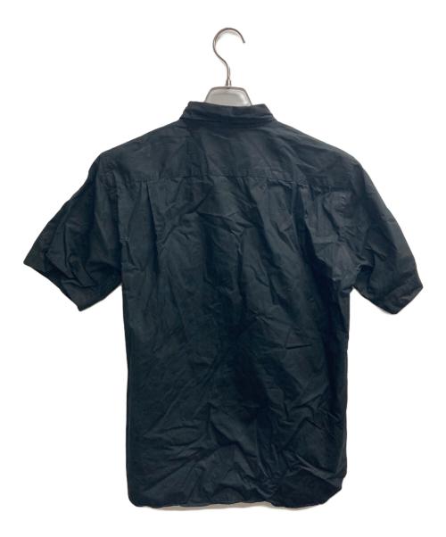 COMME des GARCONS HOMME PLUS（コムデギャルソンオムプリュス）COMME des GARCONS HOMME PLUS (コムデギャルソンオムプリュス) スカルプリントシャツ ブラック サイズ:Sの古着・服飾アイテム