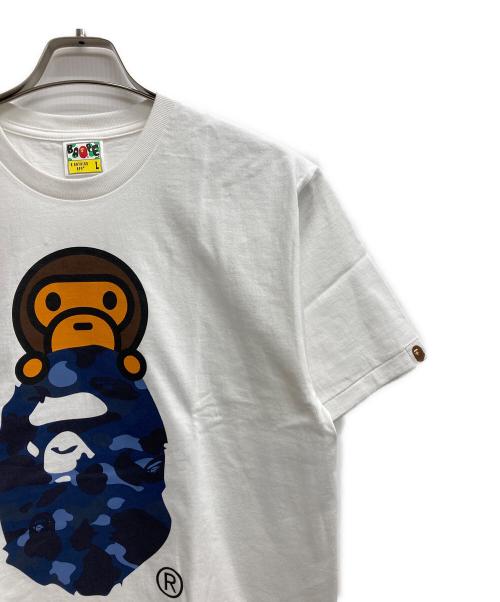 A BATHING APE（ア ベイシング エイプ）A BATHING APE (ア ベイシング エイプ) ABC CAMO MILO ON APE HEAD TEE ホワイト サイズ:Lの古着・服飾アイテム
