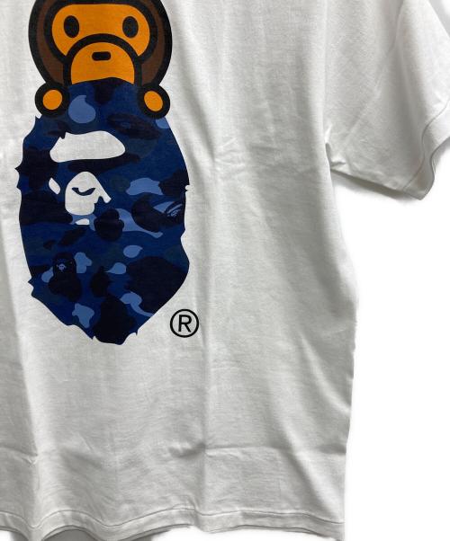 A BATHING APE（ア ベイシング エイプ）A BATHING APE (ア ベイシング エイプ) ABC CAMO MILO ON APE HEAD TEE ホワイト サイズ:Lの古着・服飾アイテム