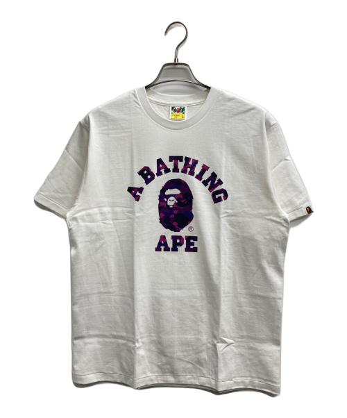 A BATHING APE（ア ベイシング エイプ）A BATHING APE (ア ベイシング エイプ) Colour Camo College TEE ホワイト サイズ:Lの古着・服飾アイテム