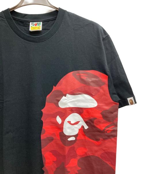 A BATHING APE（ア ベイシング エイプ）A BATHING APE (ア ベイシング エイプ) Color Camo Side Big Ape Head Tee ブラック サイズ:XLの古着・服飾アイテム