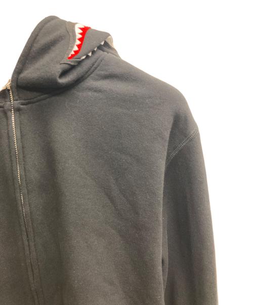 A BATHING APE（ア ベイシング エイプ）A BATHING APE (ア ベイシング エイプ) 2nd Shark Full Zip Hoodie ブラック サイズ:XLの古着・服飾アイテム