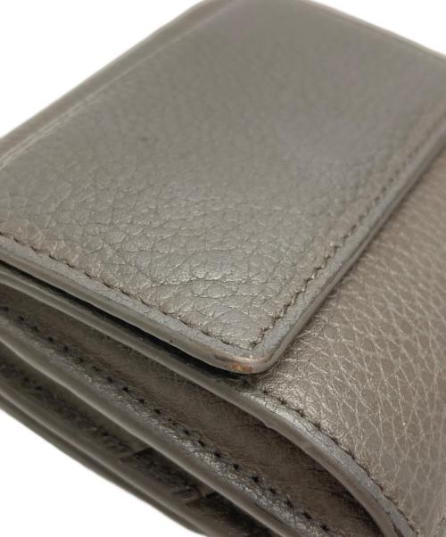 A.P.C.（アーペーセー）A.P.C. (アーペーセー) LOIS コンパクトウォレット グレーの古着・服飾アイテム