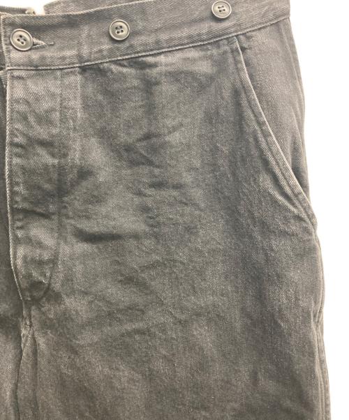 COMOLI（コモリ）COMOLI (コモリ) デニムオーバーパンツ ブラックの古着・服飾アイテム