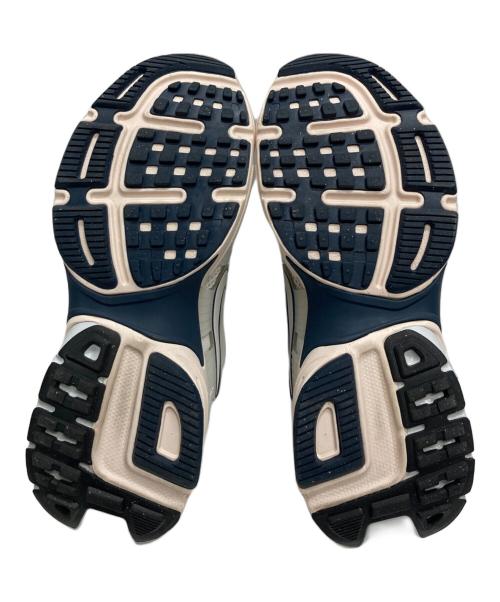 NIKE（ナイキ）NIKE (ナイキ) W V2K RUN PLATINUM(W V2K ランプラチナム) グレー サイズ:25cmの古着・服飾アイテム