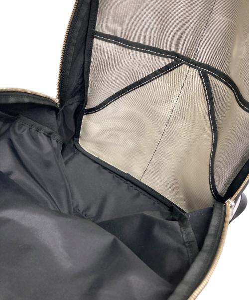 nizyukano（ニジュウカノウ）NIZYUKANO (ニジュウカノウ) ライトナイロン リュック ブラックの古着・服飾アイテム