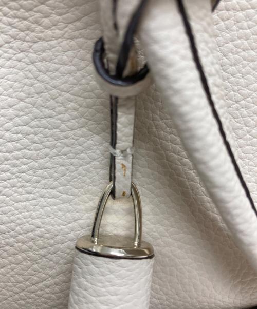 Kate Spade（ケイトスペード）Kate Spade (ケイトスペード) ナオミ スモール レザー サッチェル アイボリーの古着・服飾アイテム