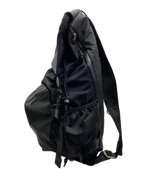 ear PAPILLONNER（イアパピヨネ）ear PAPILLONNER (イアパピヨネ) BURLAP OUTFITTER (バーラップアウトフィッター) メタルパーツリュック ブラックの古着・服飾アイテム