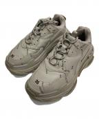 BALENCIAGAバレンシアガ）の古着「Triple S オールオーバー ロゴ」｜グレー