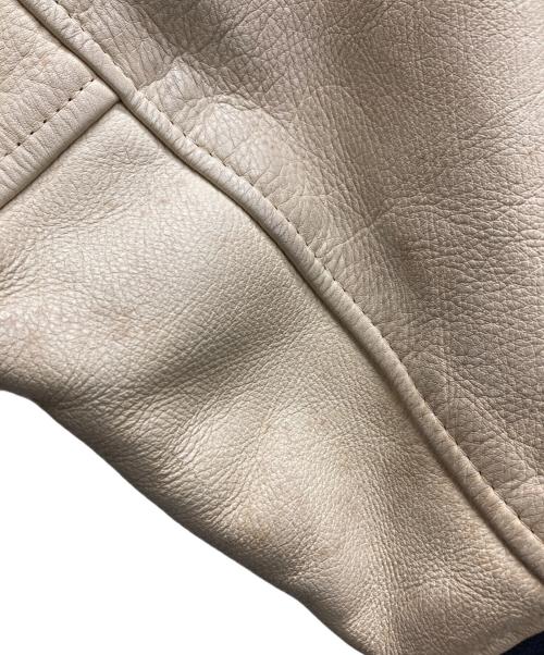 ON AIR（オン エアー）ON AIR (オン エアー) スタジャン ネイビー サイズ:Mの古着・服飾アイテム