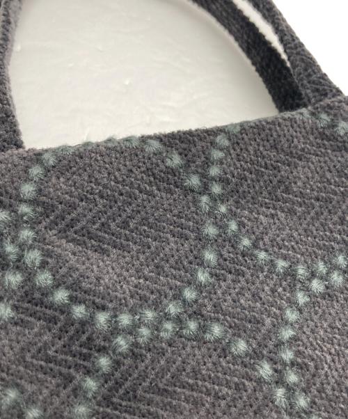 mina perhonen（ミナ ペルホネン）mina perhonen (ミナ ペルホネン) ハンドバッグ グレーの古着・服飾アイテム