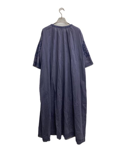 TSUHARU by samansa Mos2（ツハル バイ サマンサモスモス）TSUHARU by samansa Mos2 (ツハル バイ サマンサモスモス) 綿ドビーコード刺繍ワンピース ネイビー サイズ:Fの古着・服飾アイテム
