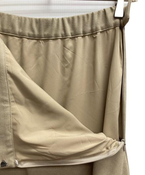 Ameri（アメリ）AMERI (アメリ) CHERRY ROSE FLARE SKIRT ベージュ サイズ:Mの古着・服飾アイテム