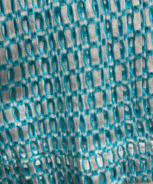 PLEATS PLEASE（プリーツプリーズ）PLEATS PLEASE (プリーツプリーズ) カットワークジップパーカー スカイブルー サイズ:3の古着・服飾アイテム