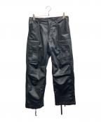 BARNEYS NEWYORKバーニーズ・ニューヨーク）の古着「サテンカーゴパンツ」｜ブラック