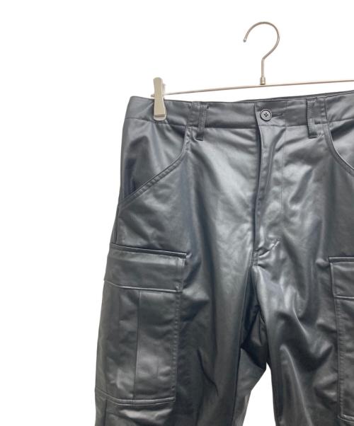 BARNEYS NEWYORK（バーニーズ・ニューヨーク）BARNEYS NEWYORK (バーニーズ・ニューヨーク) サテンカーゴパンツ ブラック サイズ:Mの古着・服飾アイテム