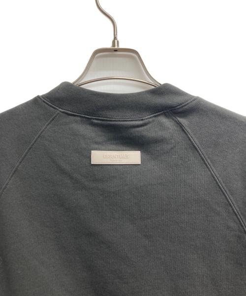 FOG ESSENTIALS（フィアオブゴッド エッセンシャル）FOG ESSENTIALS (フィアオブゴッド エッセンシャル) 1977 CREW SWEAT SHIRTS チャコールグレー サイズ:S 未使用品の古着・服飾アイテム